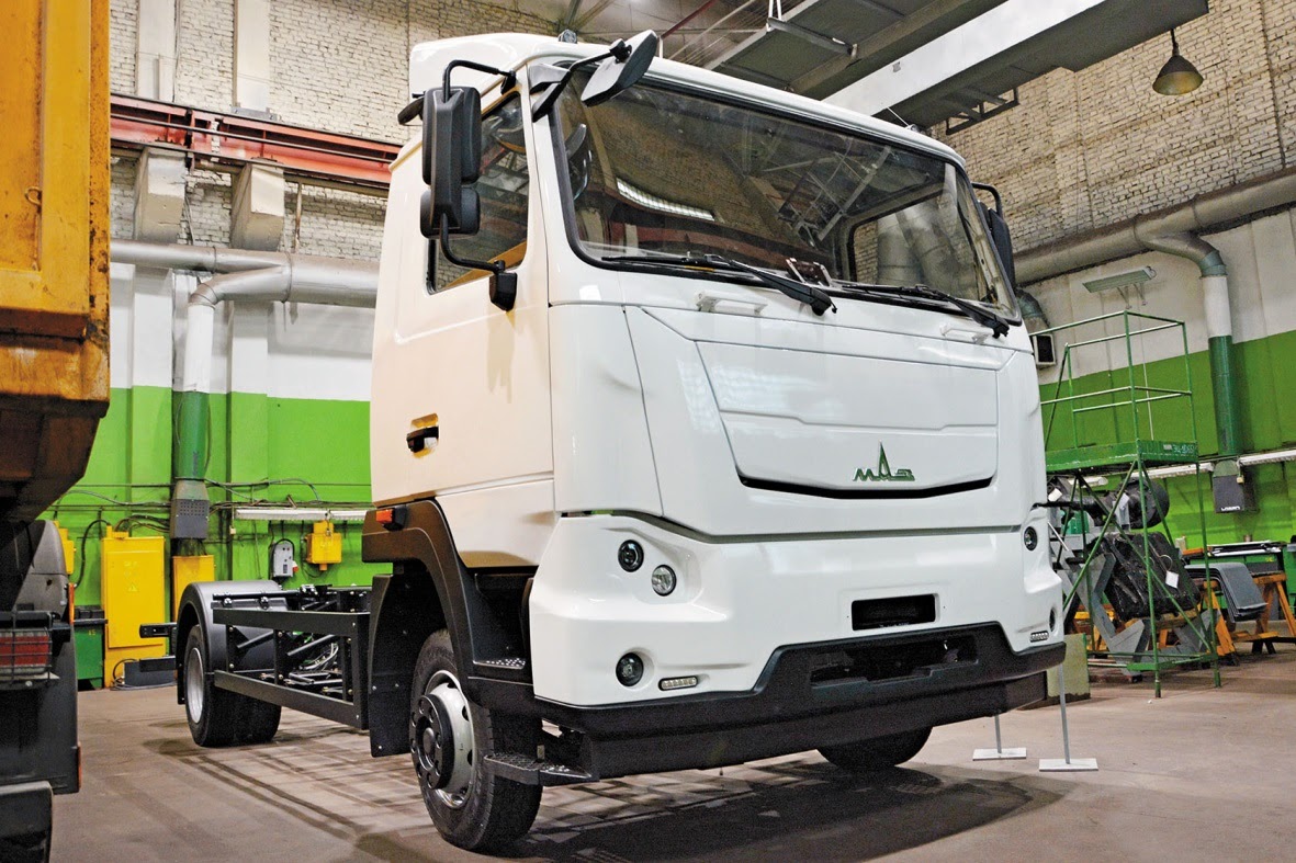 Среднетоннажный электрогрузовик МАЗ-4381EE