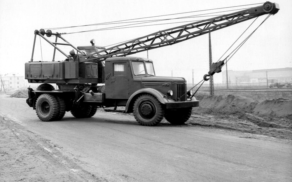 МАЗ-200 кран