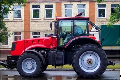 Трактор МТЗ Беларус-3023, вид слева