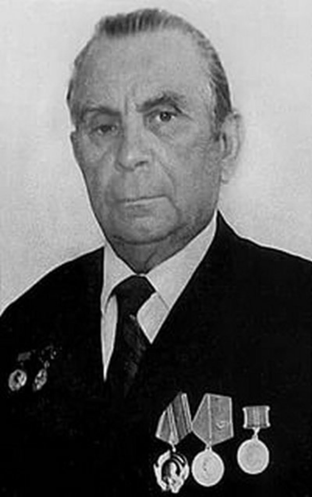 Иван Дронг — на производстве